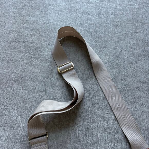 MZ Wallace Metro Scout Quilted Nylon Crossbody Bag - Picture 5 of 9